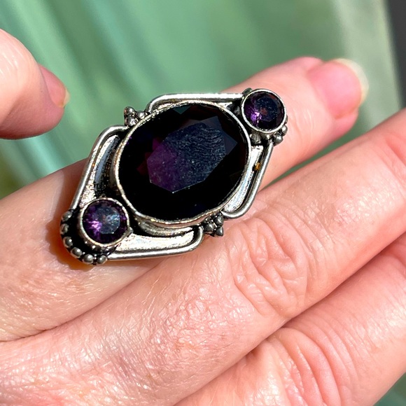 Amethyst and amethyst oxidized silver ring size 7 - Picture 6 of 6